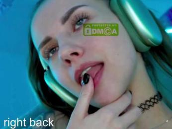 VikkiExtraCheese bongacams stream image