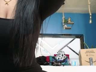 lady-brownn camsoda stream image, 19.08.2025 12:00