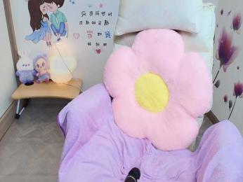 Angela19 bongacams stream image, 23.08.2025 16:30