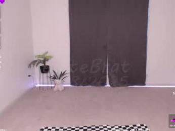 petitebrat chaturbate stream image, 23.08.2025 18:20
