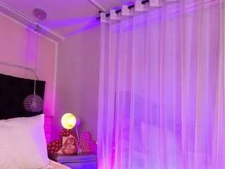 sofly-s camsoda stream image, 14.02.2025 15:10