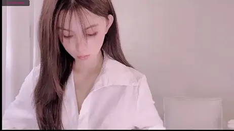 lvy-w stripchat stream image, 24.08.2025 04:40