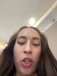 Holly_Play stripchat stream image, 26.08.2025 10:00