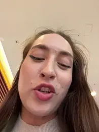 Holly_Play stripchat stream image, 26.08.2025 10:00