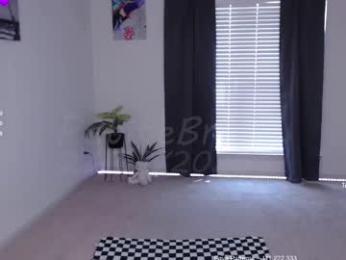 petitebrat chaturbate stream image, 27.08.2025 16:40