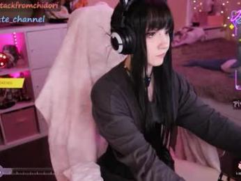 yourcutewaifu chaturbate stream image, 30.08.2025 22:30