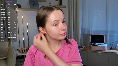 DominikaElis stripchat stream image