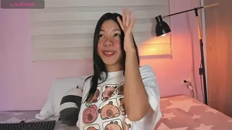 emily_sweett24 stripchat stream image