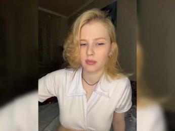 Advaya bongacams stream image