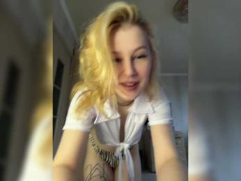 Advaya bongacams stream image