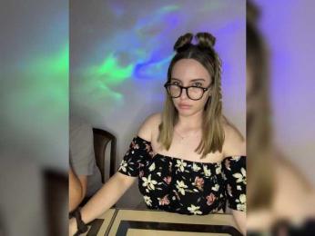 Cris_Mi bongacams stream image