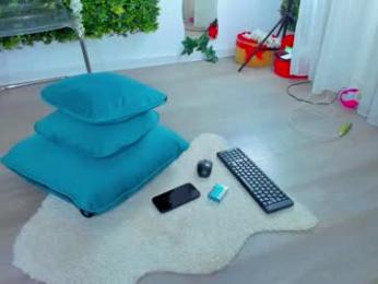 zinasquirts chaturbate stream image