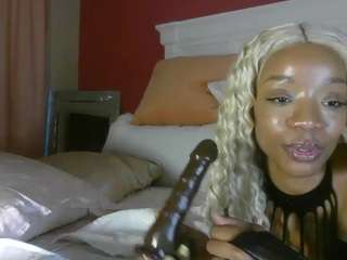 tastethepeach camsoda stream image