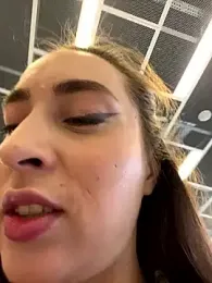 Holly_Play stripchat stream image, 12.09.2025 09:00