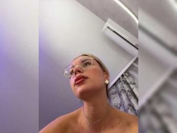 Mila-m bongacams stream image, 14.09.2025 19:00