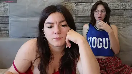 Vika_loves_you stripchat stream image