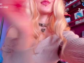 honey_pinkgreen chaturbate stream image, 17.09.2025 05:00