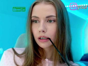 VikkiExtraCheese bongacams stream image