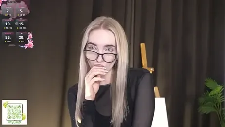 MaeEversley stripchat stream image