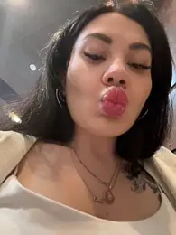 Wet__Bunny stripchat stream image, 26.09.2025 06:30