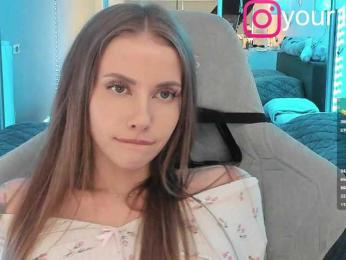 VikkiExtraCheese bongacams stream image