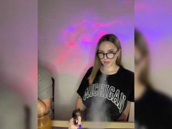 Cris_Mi bongacams stream image