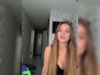 SweetyMia bongacams stream image, 30.09.2025 09:30