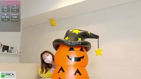 SUZU_ stripchat stream image, 01.10.2025 13:00