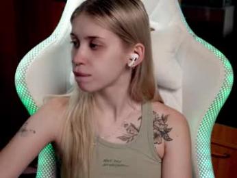 ho1yh01e chaturbate stream image