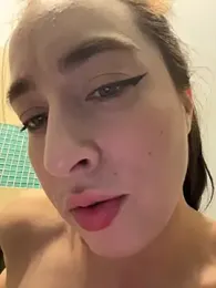 Holly_Play stripchat stream image, 02.10.2025 09:10