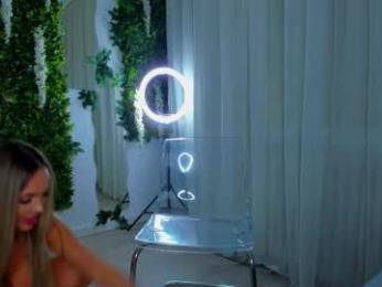 zinasquirts chaturbate stream image