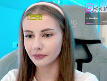 VikkiExtraCheese bongacams stream image