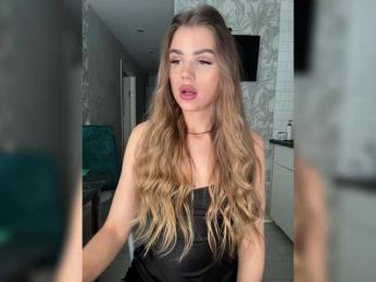 SweetyMia bongacams stream image, 19.02.2025 07:20