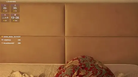 vivid_girls_vg stripchat stream image