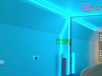 VikkiExtraCheese bongacams stream image