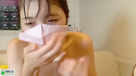 SUZU_ stripchat stream image, 09.10.2025 15:00