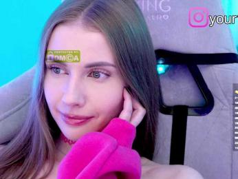 VikkiExtraCheese bongacams stream image