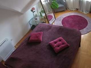 voyeurcam-julmodels-whitebed-4 camsoda stream image, 09.10.2025 18:00