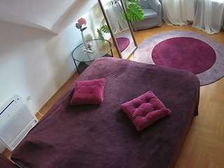 voyeurcam-julmodels-whitebed-4 camsoda stream image, 09.10.2025 18:00