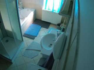 voyeurcam-julmodels-bath-2nd-2 camsoda stream image, 09.10.2025 18:00