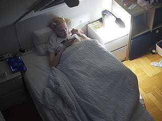 voyeurcam-julmodels-bed-7 camsoda stream image, 09.10.2025 18:00