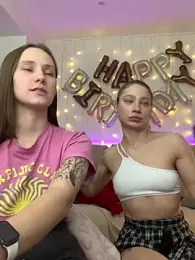 HotCaramellsTV stripchat stream image