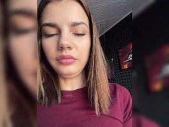 StrawberryGirl bongacams stream image, 17.10.2025 01:30