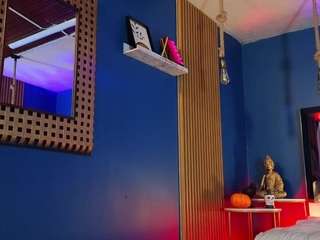 lady-brownn camsoda stream image, 17.10.2025 11:00