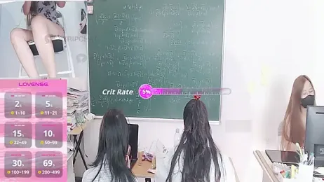 _Math_ stripchat stream image, 18.10.2025 06:30