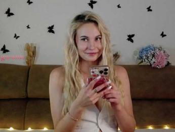 Kocmoc_Katerina bongacams stream image, 18.10.2025 19:00