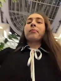 Holly_Play stripchat stream image, 20.10.2025 13:10