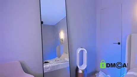 Wallflowerr stripchat stream image