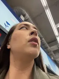 Holly_Play stripchat stream image, 24.10.2025 10:00
