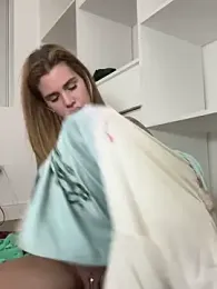 EmiliaCatalina stripchat stream image